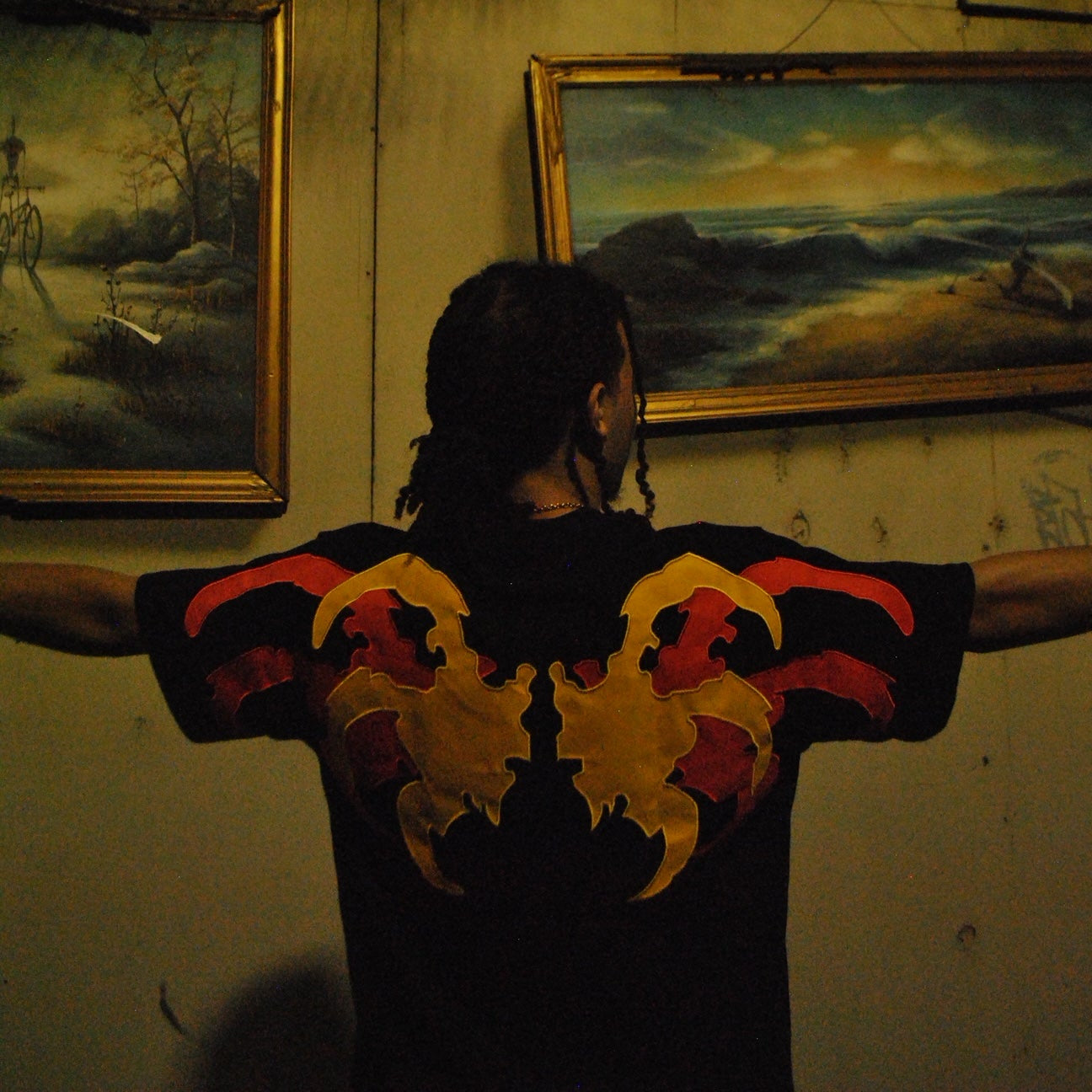 Adolla Burst Tee